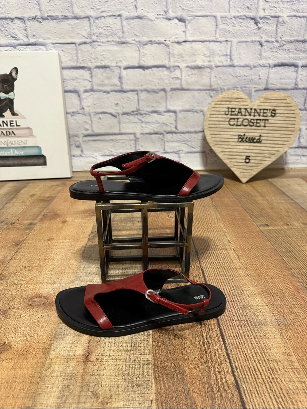 Zara Leather Asymmetric Flat
Sandals - Picture 2 of 10